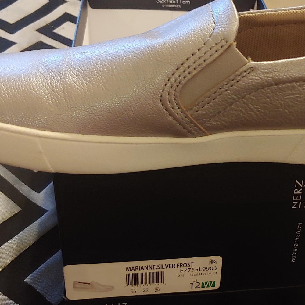 Naturalizer sneakers size 12 wide.